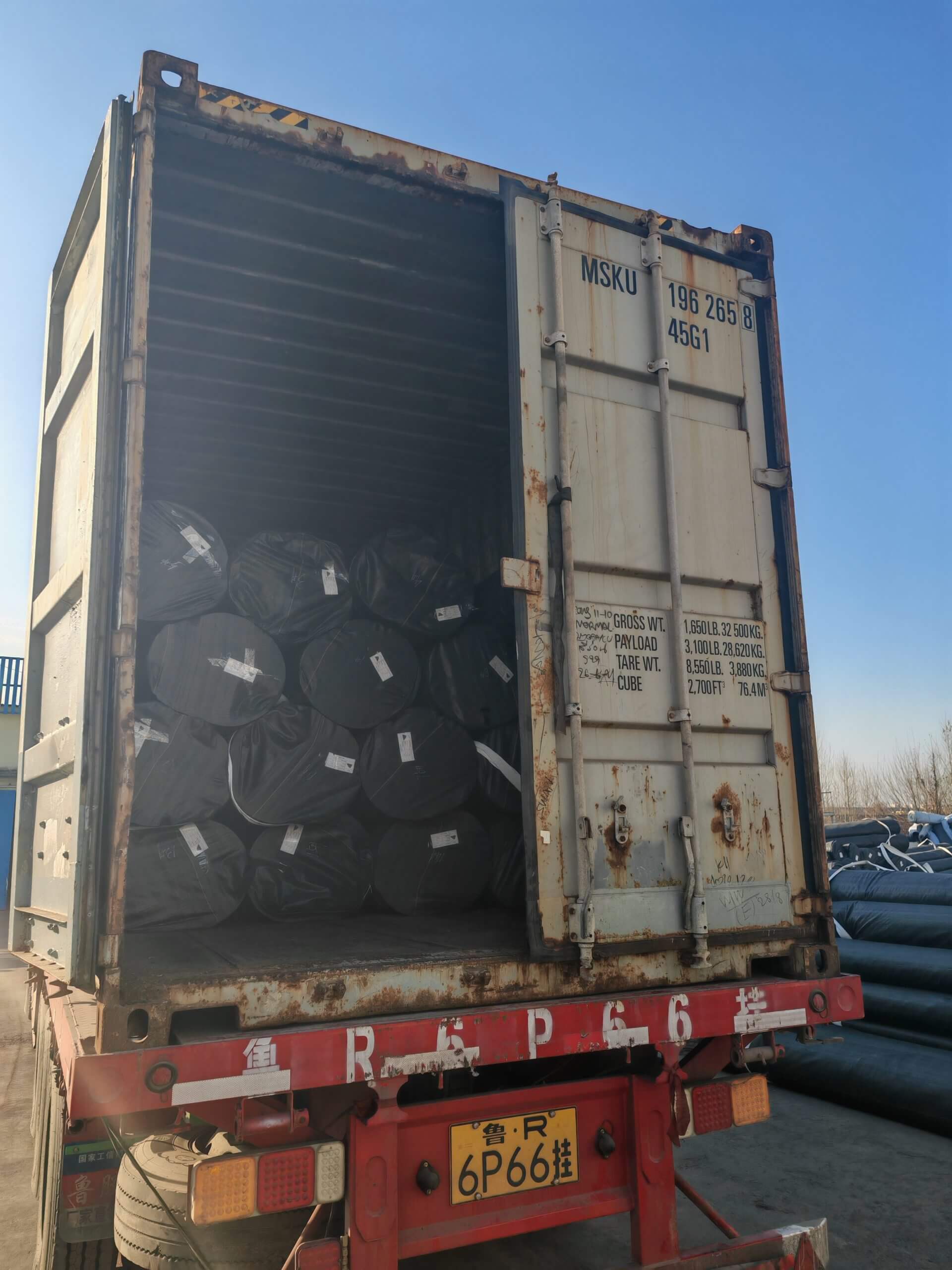 Professional Export Loading